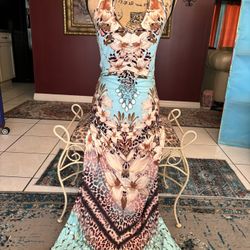 Wonderful Long Summer Dress Size Small 💙🩷❤️