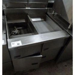 Pitco Fryer w/ Dump Station & Oil Filtration Recovery System
