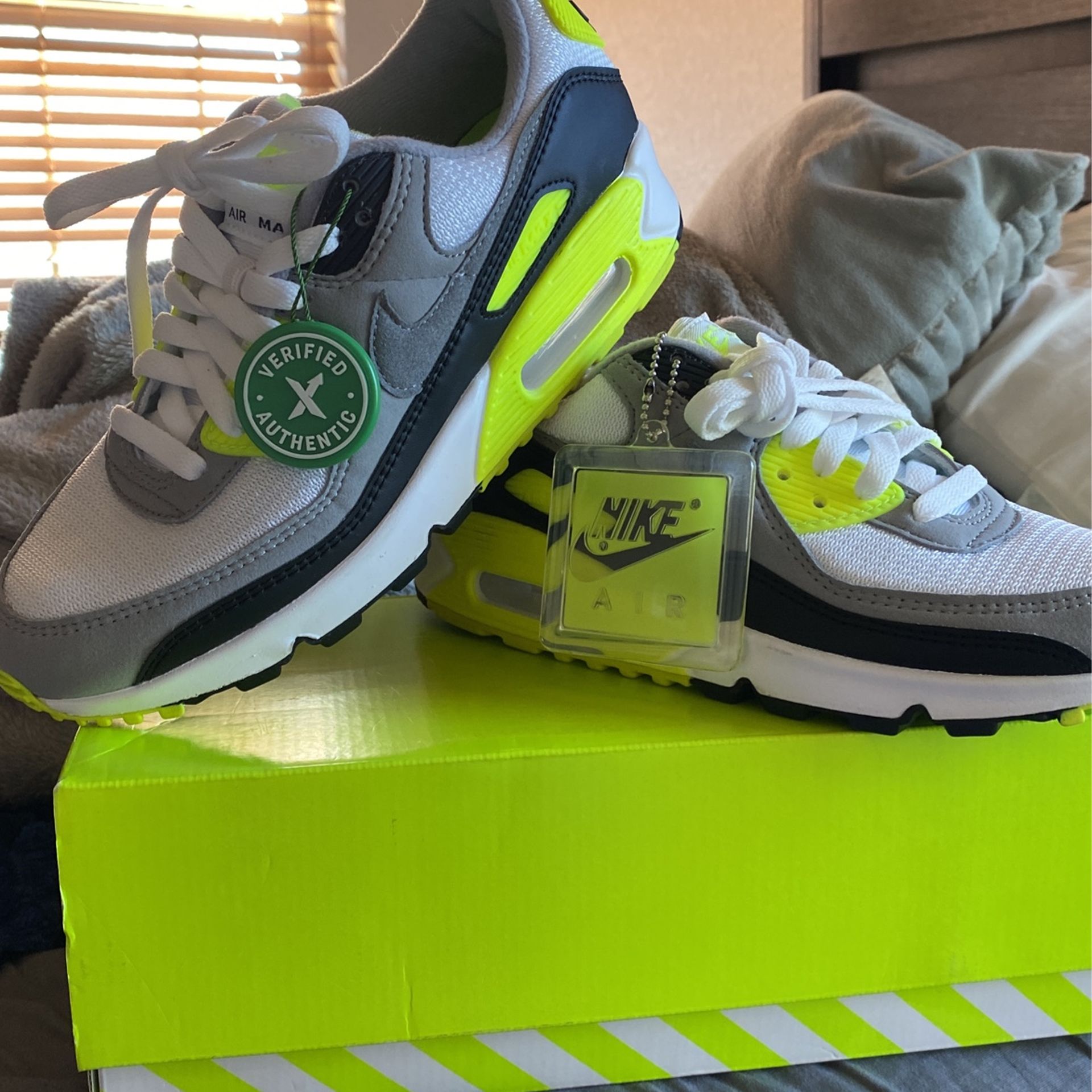 Woman’s Air Max 90’s