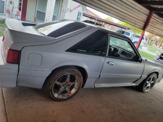 1989 Ford Mustang