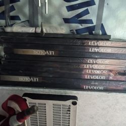 Aluminum Blinds 64x43x1