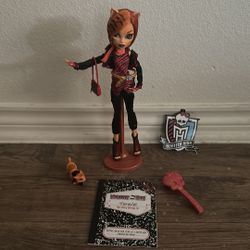 G1 Toralei Stripe doll