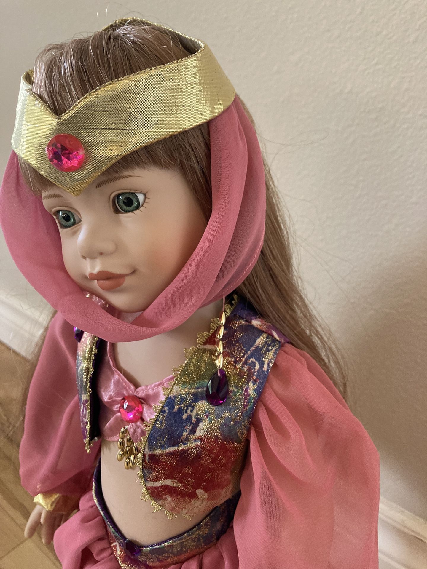 Vintage Magic Attic Club Alison Of Arabia Costume