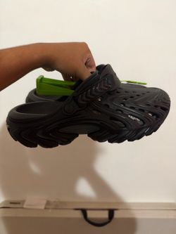Crocs Echo
