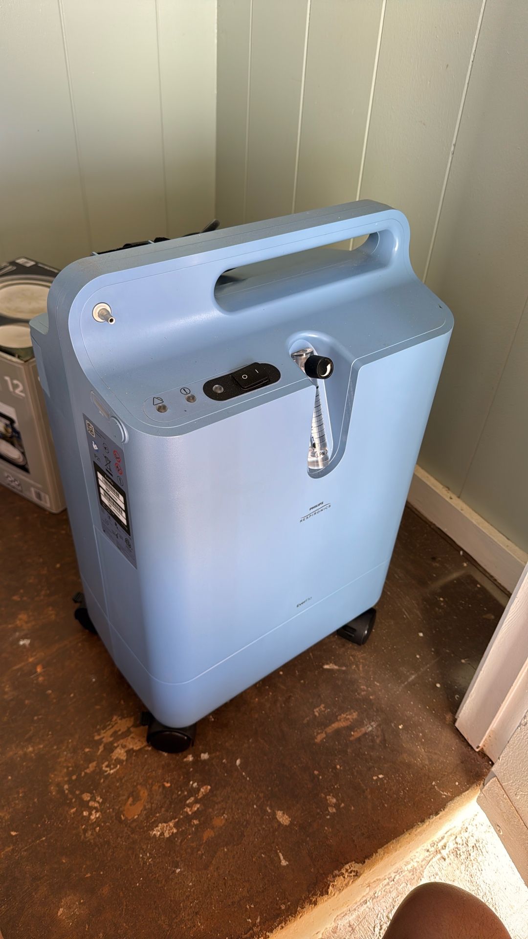 Philips Respironics EverFlo Concentrator 5L