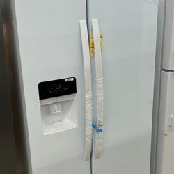 New Whirlpool Side By Side Refrigerator - Financing Available With $10 