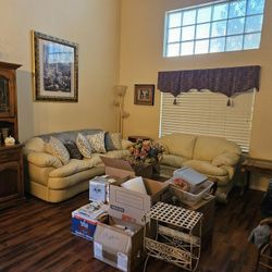 White Leather Sofas No Tears