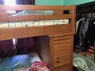 BUNK BED
