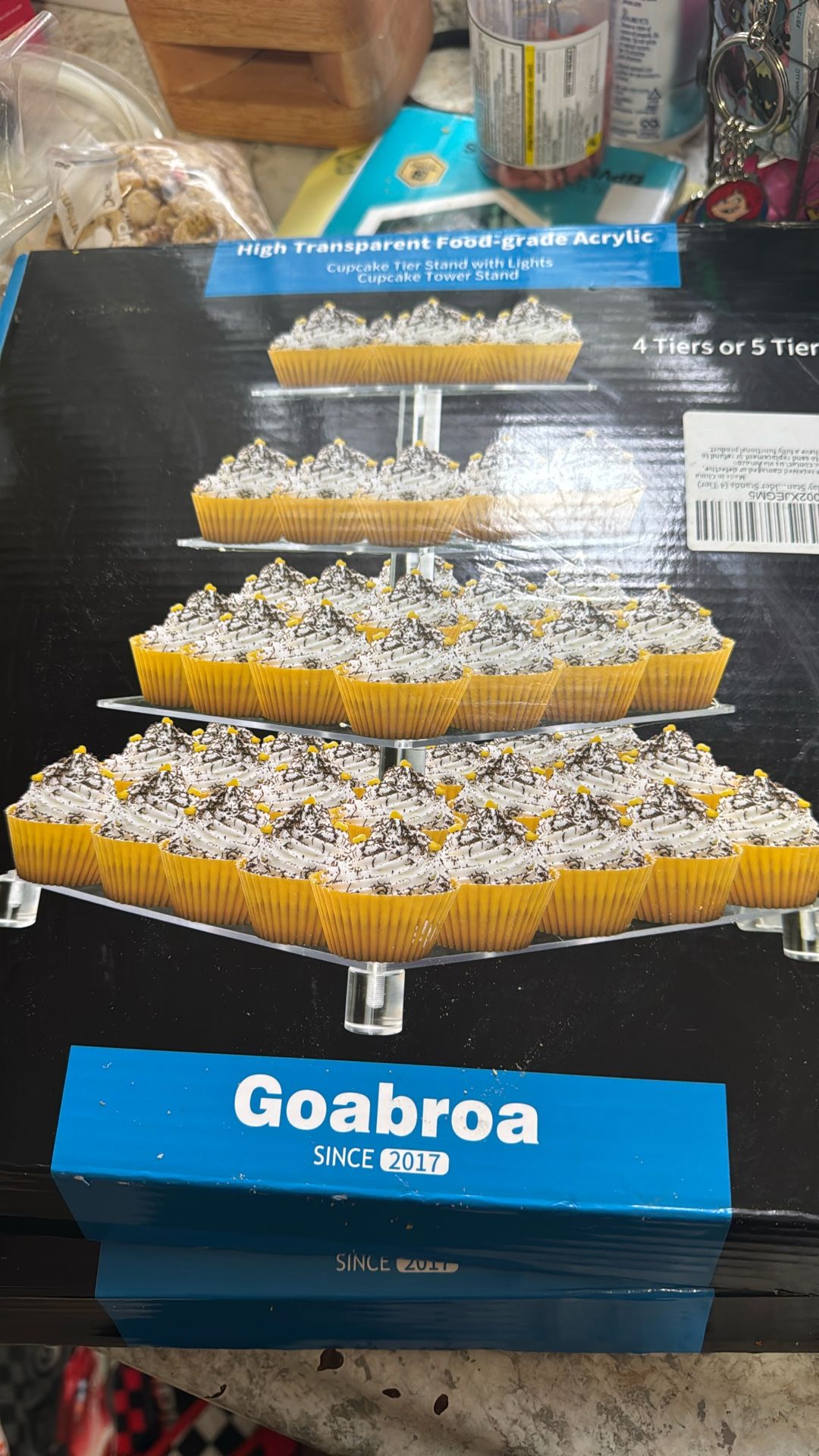 2 Acrylic Cupcake Stands