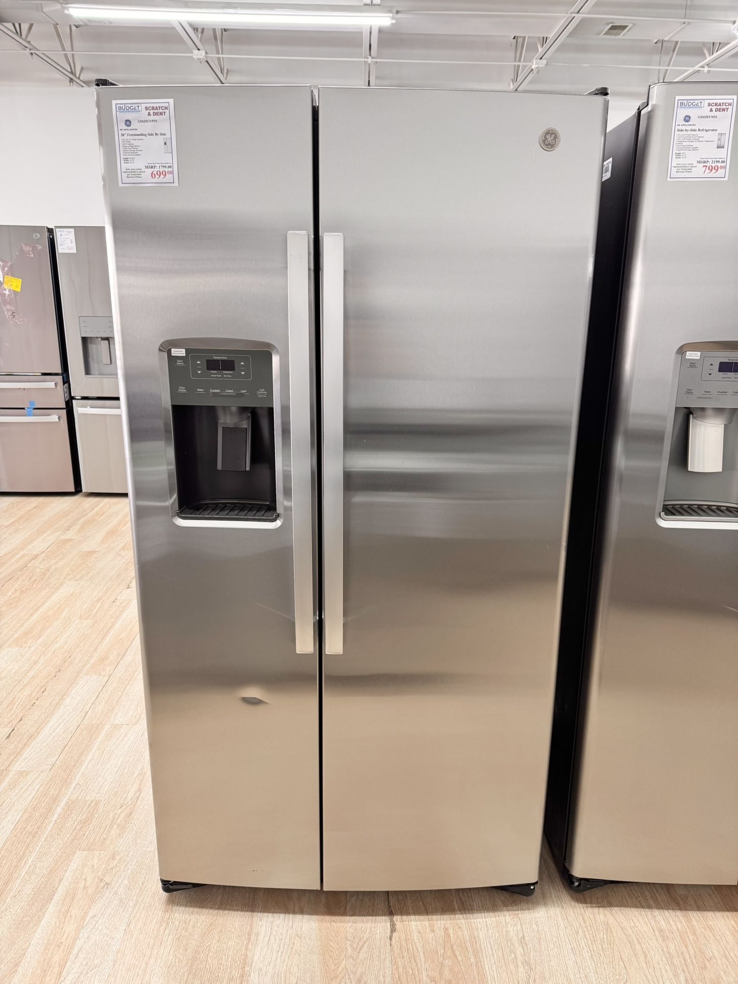 New GE  36" Freestanding Side By Side GSS25GYPFS