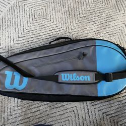 Selling Wilson Team Tennis bag