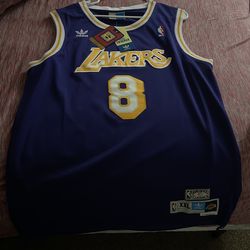 Kobe Bryant Jersey #8