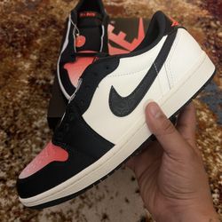 Jordan Retro 1 Low PSG Paris Saint Germany 