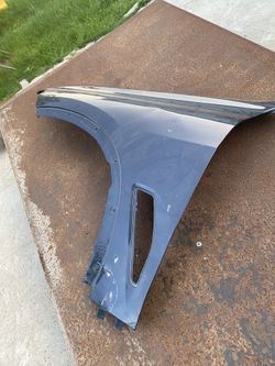 BMW X5 Driver Side Fender