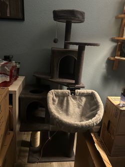 Cat tree