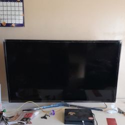 Selling 40" T.v 