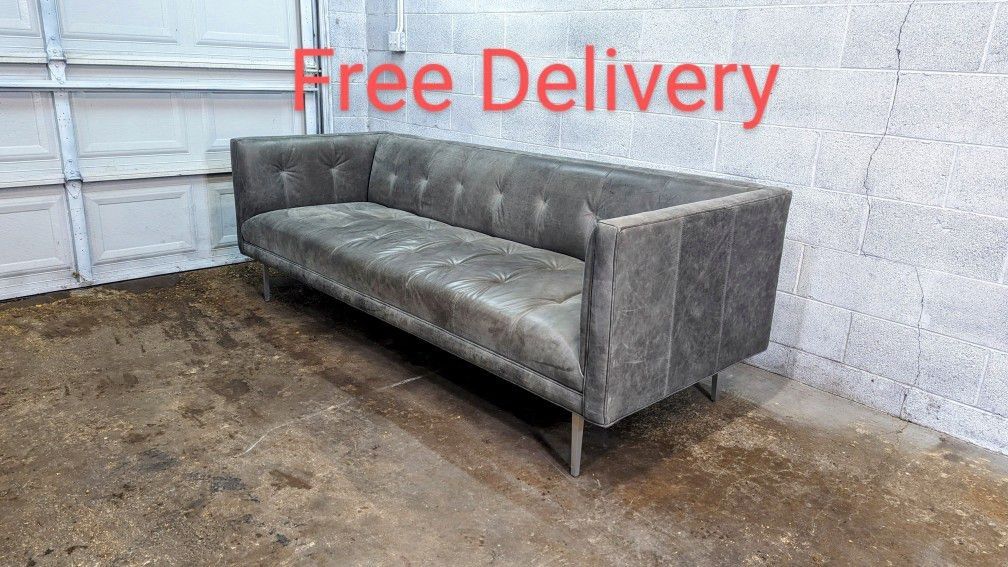 Room and Board, McCreary Modern Wynwood Leather Sofa Couch
