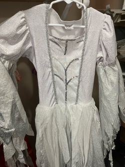 Girls costume