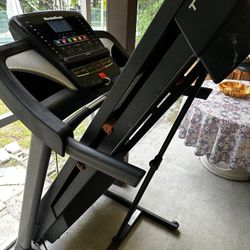 Nordic Track T 5.7 Treadmill ⚠️ Defective