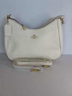 Hermosas carteras 👜🤍 para damas 💃🏼