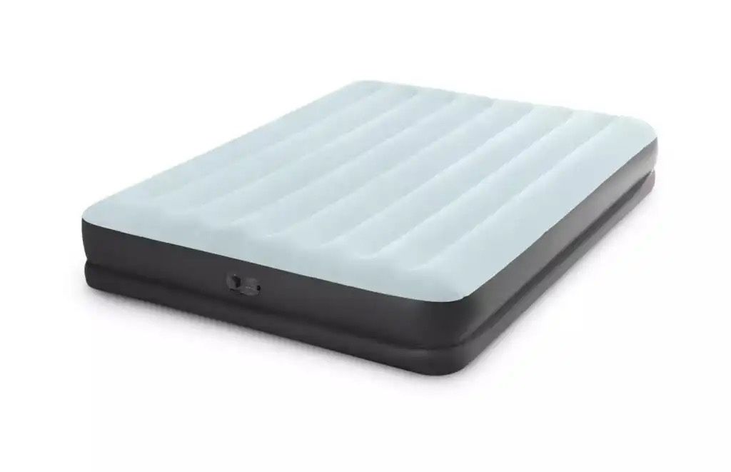 NIB Intex Mid Rise 12" Air Mattress with Internal USB Pump - Queen Size