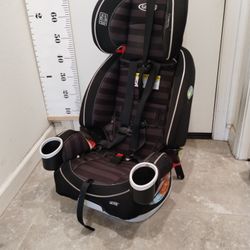 Graco Booster Car Seat Super Condition