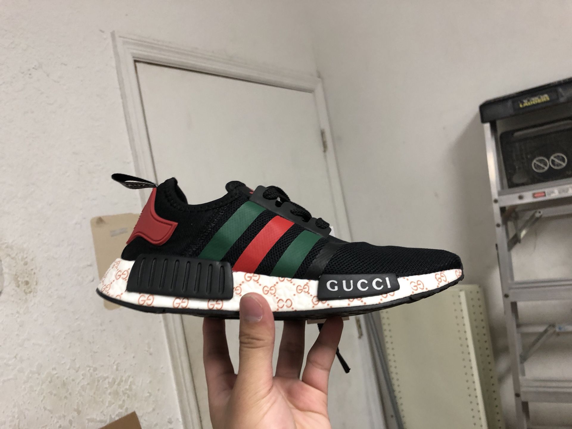 Gentage sig ikke Glat adidas nmd gucci shoes for Sale in Orlando, FL - OfferUp