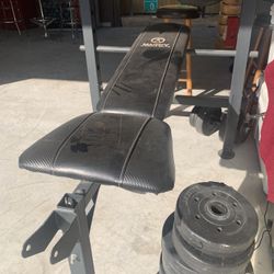 Weight Bench 