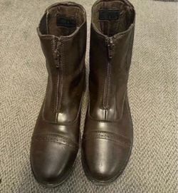 8 1/2 brown equestrian riding boots