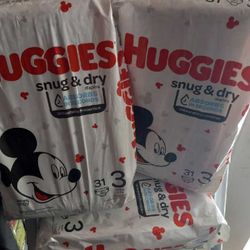 Huggies 