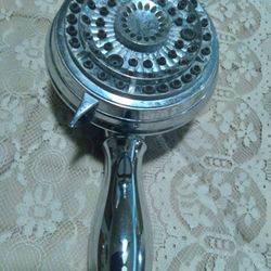 Shower Head Very Large With 7 Settings 