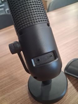 Black USB-C Desktop Condenser Microphone