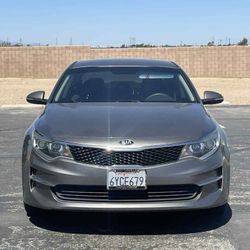 2017 KIA Optima