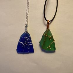 NECKLACE/PENDANT-SEA GLASS-WIRE-WRAP