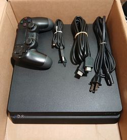 PS4 1tb $100