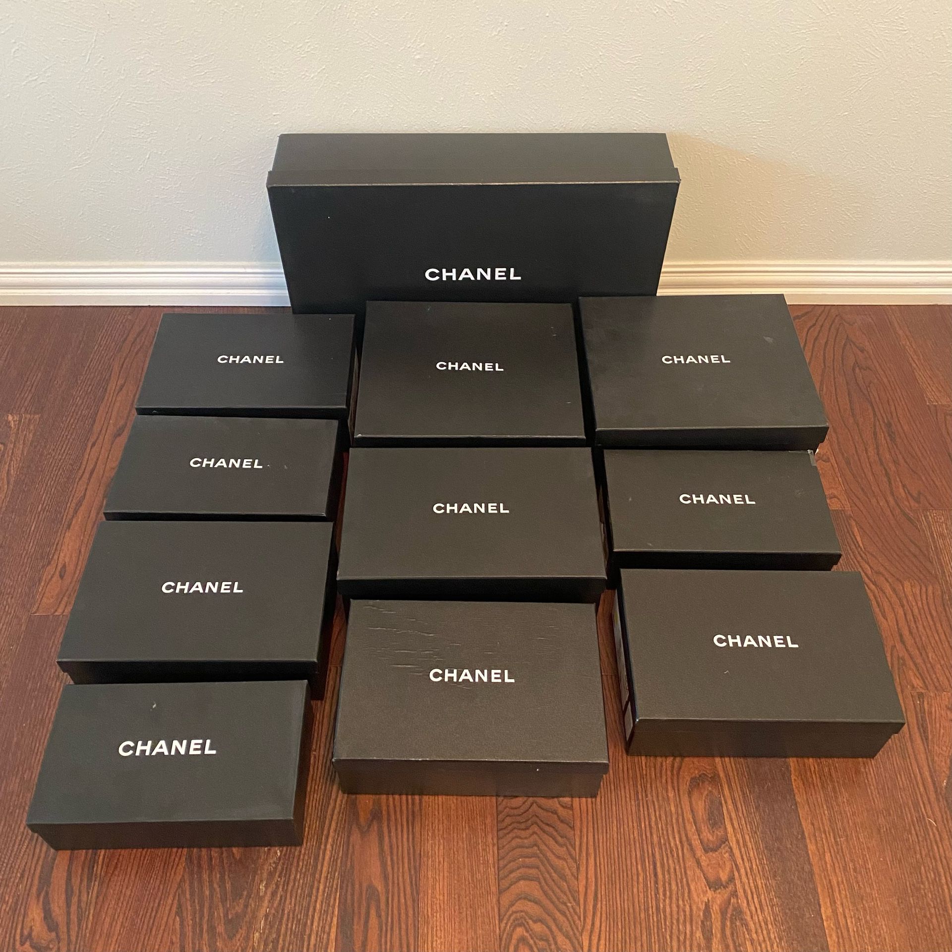 11 CHANEL shoe boxes of various sizes + 16 CHANEL shoe bags for Sale in  Dallas, TX - OfferUp