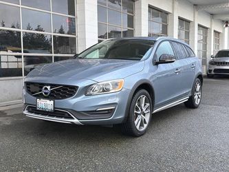 2017 Volvo V60 Cross Country