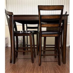 Dining Set