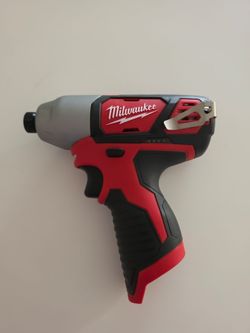 Milwaukee M12 1/4 Hex Impact Driver 2462-20