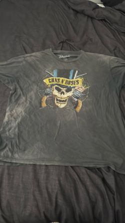 Guns N’ Roses shirt 2X