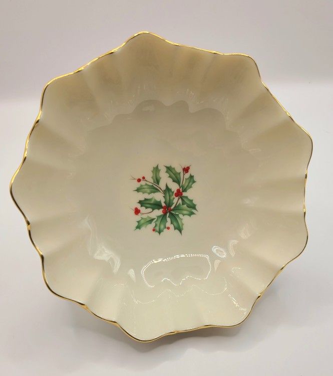 Lenox HOLIDAY (Presidential) Scalloped Bowl Dish Footed 6" Gold Trim Holly Berry