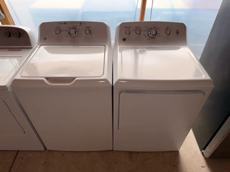 GE Commercial Washer and Dryer Set