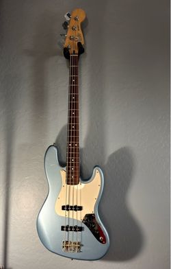 Fender Jazz bass