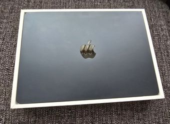 MacBook Air M2 13" (8GB RAM, 256GB SSD) Midnight Black