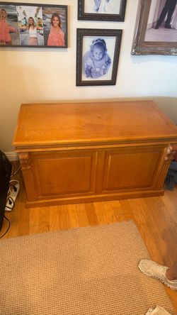 Storage chest