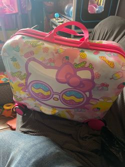 Kids luggage
