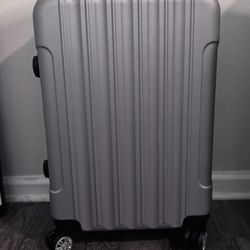 Luggage 24”
