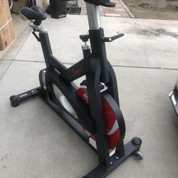 Brand New Commercial Grade Exercise Spin Cycle, Retails For Over $700. Sealed In the Box 