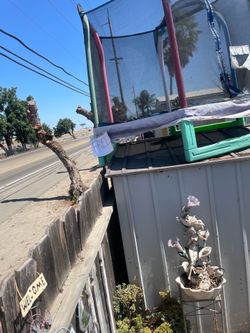 FREE!!Kids Trampoline
