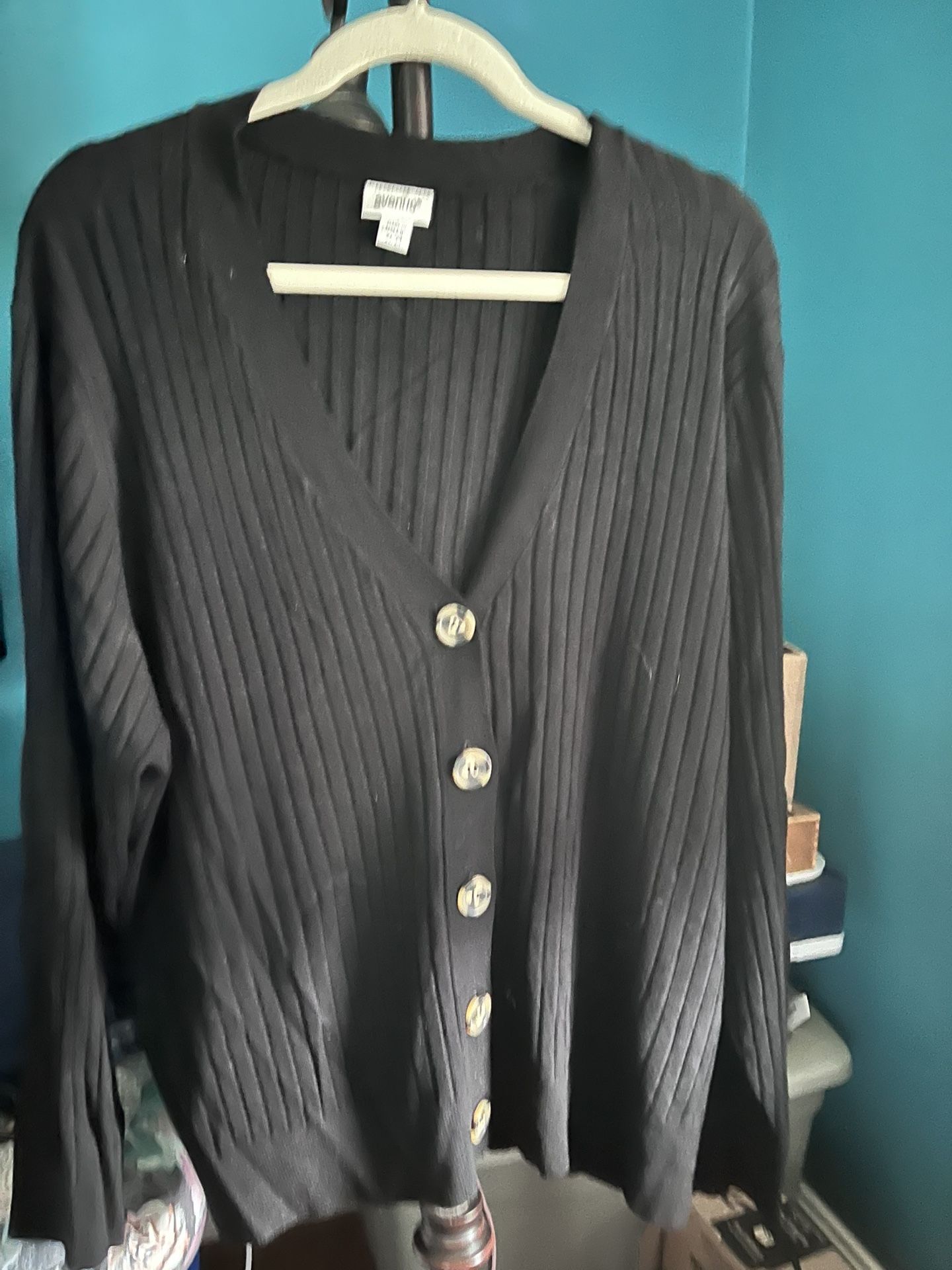 Women’s Sweater